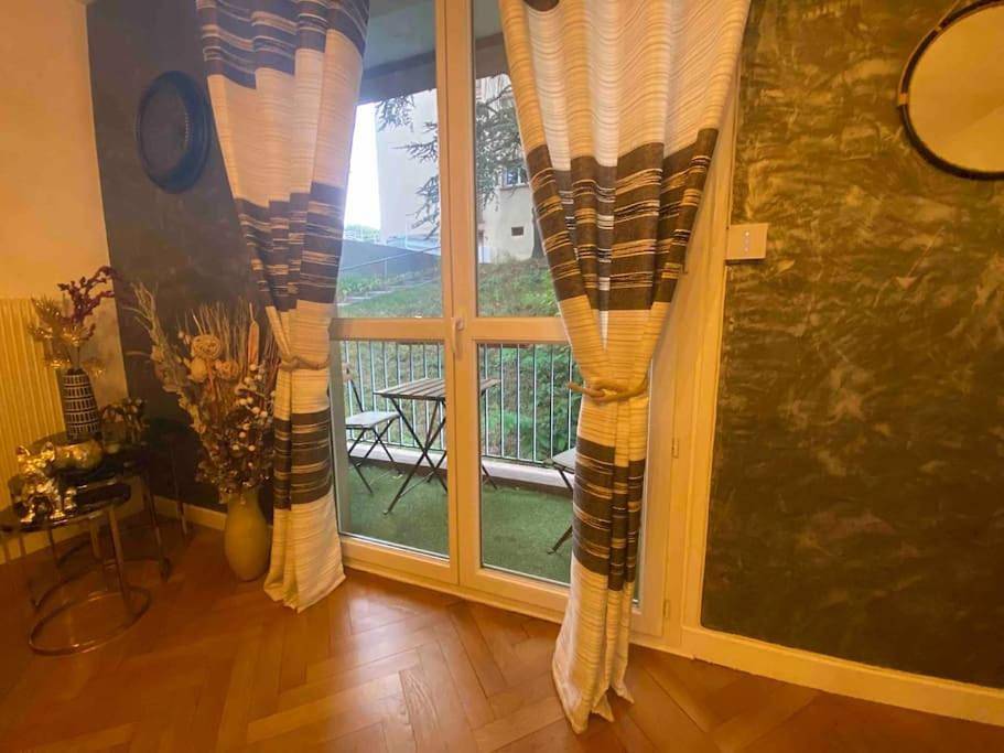 Appartement entier, Three-Bedroom Apartment in La Mulatière, Lyon et ses environs