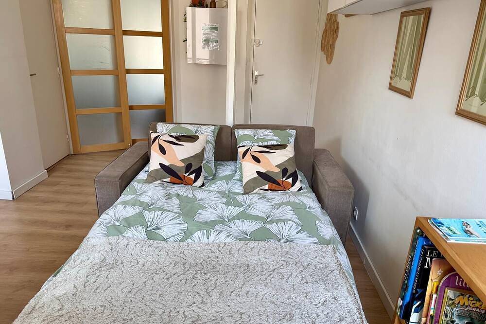 Entire apartment, Le Petit Milly in Milly-la-Forêt, Parc naturel régional du Gâtinais français