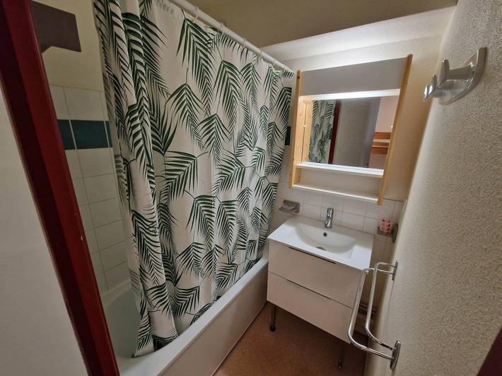 Appartement entier, Appartement 3 pièces pour 6, proche télésiège à Valfréjus in Valfréjus, Modane