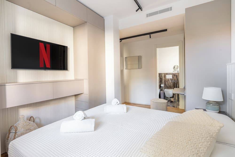 Aurea 27 - 5 Min Walk to Beach & Private Garden in Taggia (City), Taggia