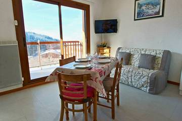 Gîte pour 4 personnes, avec balcon dans Office de Tourisme de Chamrousse