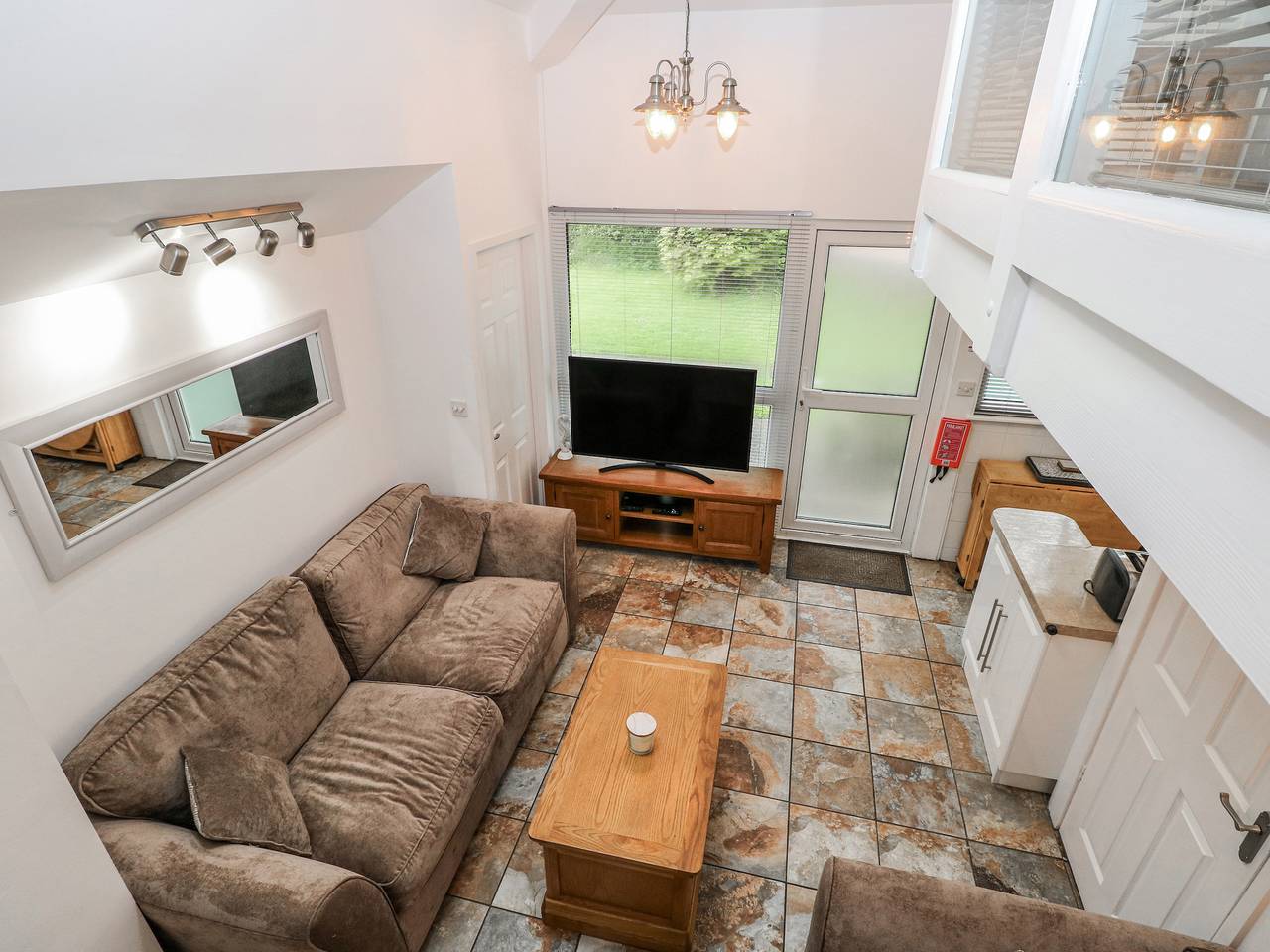 Trelessy Lodge in Amroth, Pembrokeshire
