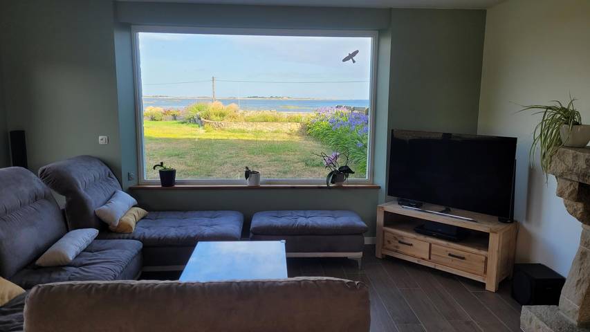 Gîte pour 7 personnes, avec sauna et terrasse ainsi que jacuzzi et jardin, animaux acceptés à Pleubian - 4