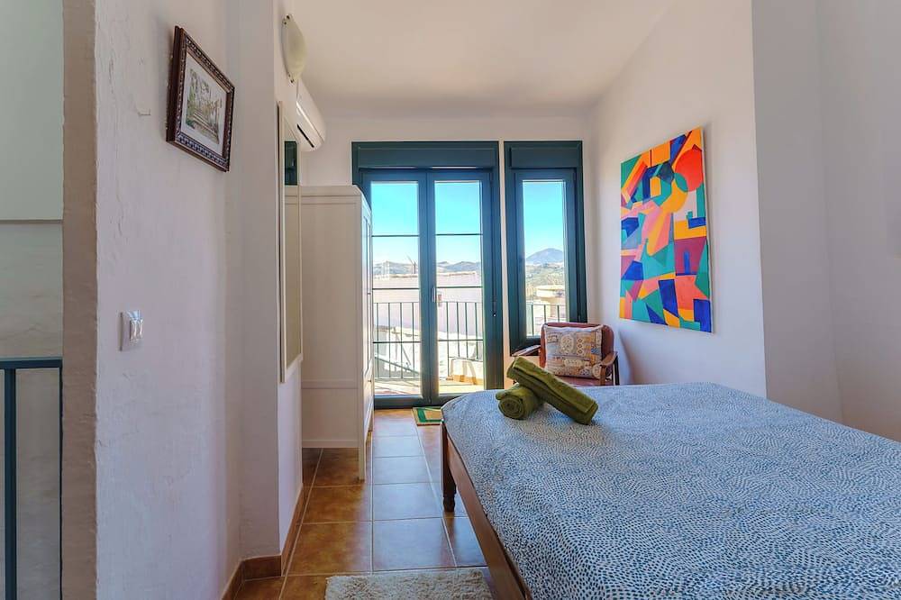 Casa del Patito with Vista | Duckling Stays in Olvera, Pueblos Blancos