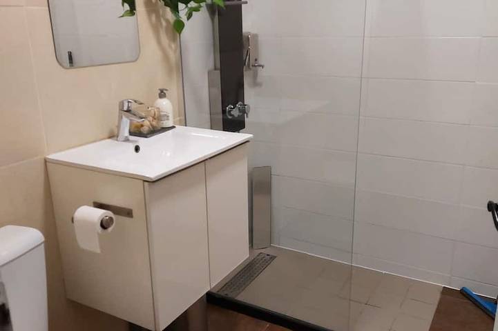 Gîte pour 4 personnes, avec piscine, animaux acceptés dans La Vallée Heureuse à Sorède - 4