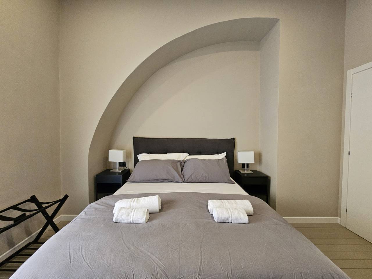 Guest House Montegrappa Terrace - Room 5 Deluxe in Civitavecchia, Rom Provinz