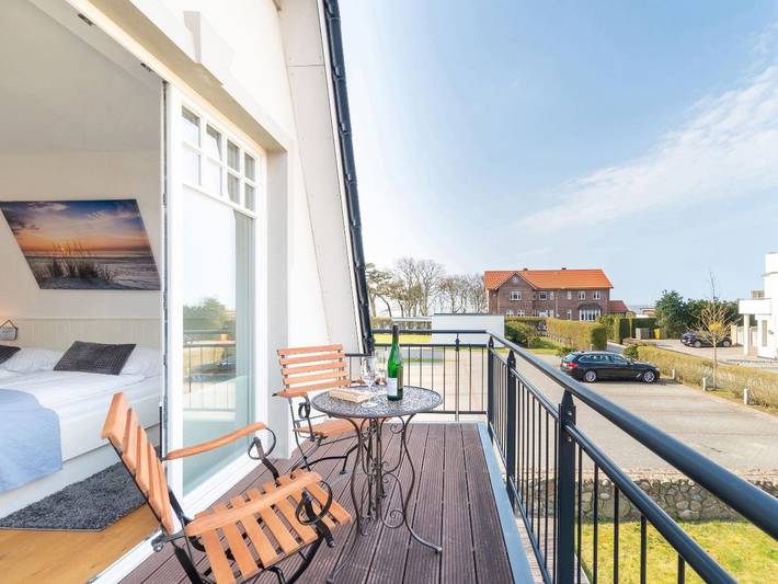 Ferienhaus mit Meerblick für 6 Personen, mit Garten und Sauna, kinderfreundlich in Wyk auf Föhr (Stadt) - 3