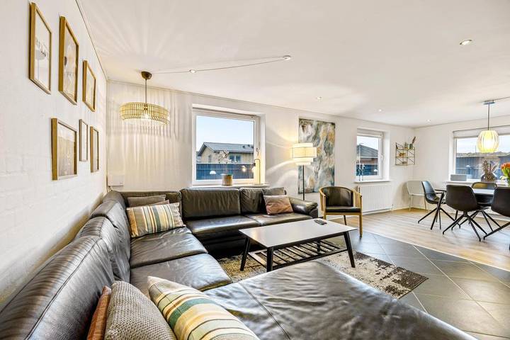 Familienfreundliches Ferienhaus zentral in Hvide Sande gelegen in Hvide Sande, Holmsland Klit
