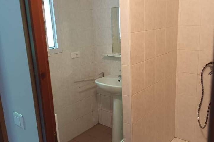 Location de vacances pour 8 personnes, avec jardin et terrasse à Saint-Martin-de-Hinx - 4