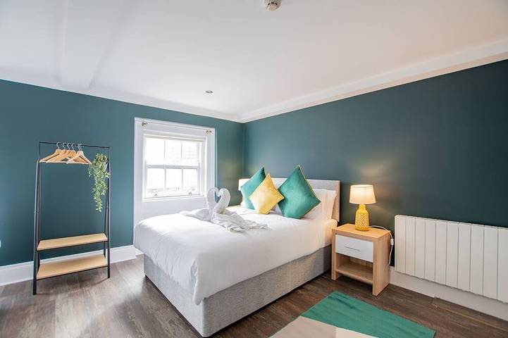 Sleeps 25 | Large Group House | 2 Min Temple Bar in Dublin, Comté de Dublin
