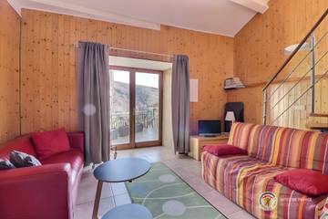 Maison De Vacances pour 4 Personnes dans Saint-Laurent-les-Bains, Parc national des Cévennes, Photo 2