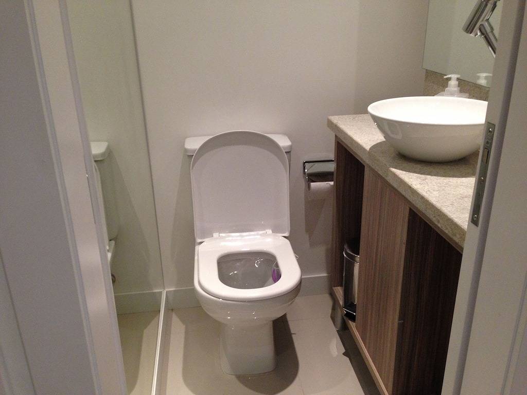 Ganze Wohnung, Mezzon Residence 03 - klimatisiert, 3 Suiten, Hydro, Grill, 340m Strand in Balneário Camboriú, Litoral Catarinense