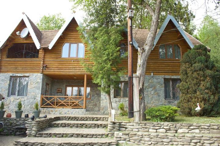 Domek letniskowy dla 12 osób, z Taras i Ogród oraz Sauna i Widok w Ukraina