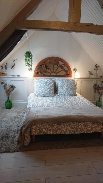 Gîte pour 3 personnes, avec jardin à Évran
