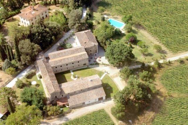 Ferienwohnung für 3 Personen, mit Ausblick und Pool sowie Garten und Terrasse, mit Haustier - 1