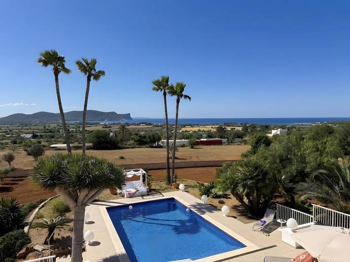 Villa « Can Paola » avec vue sur la mer, Wi-Fi et climatisation in Sant Jordi de ses Salines, Sant Josep de sa Talaia