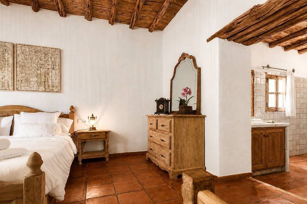 Luxury Ibiza Finca - Private Pool in Sant Agustí des Vedrà, Sant Josep de sa Talaia