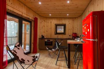 Gîte pour 2 personnes, avec jacuzzi et terrasse à Fournet-Blancheroche