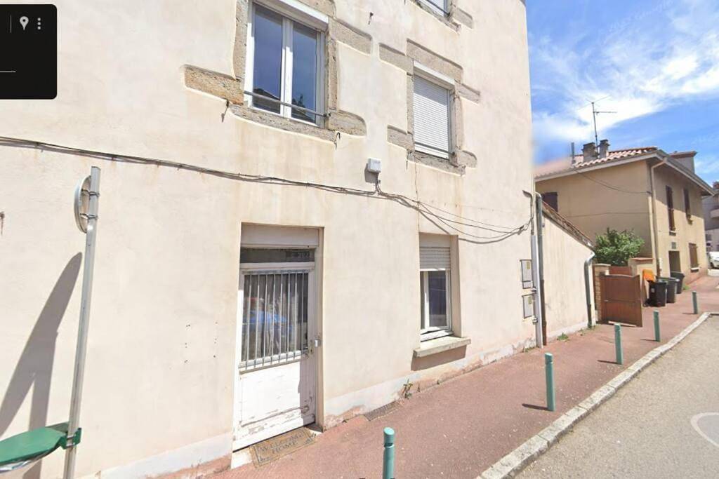 Appartement entier, Two-Bedroom Apartment in L'Horme, Parc Naturel Régional du Pilat
