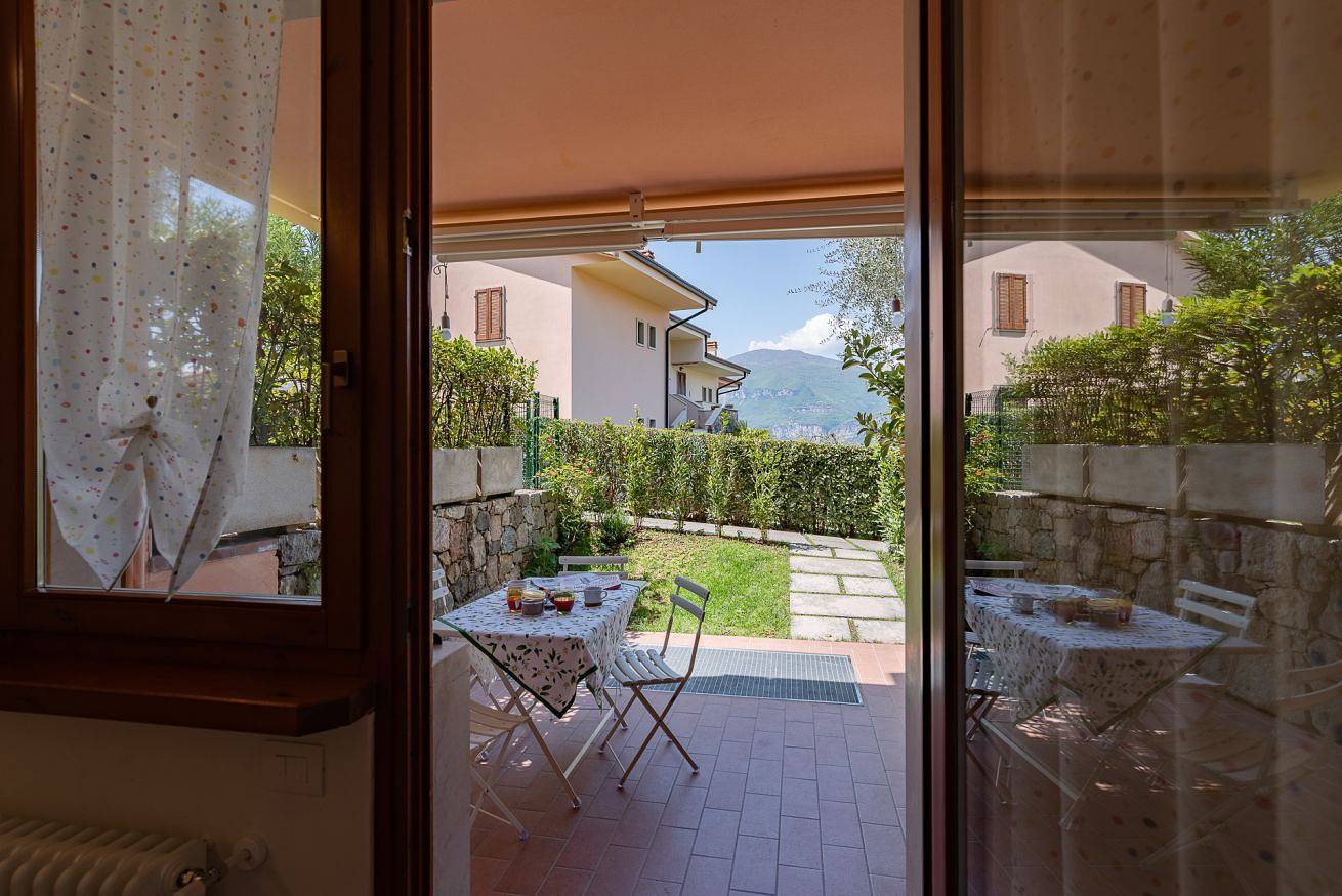 Appartamento intero, Garden Beth's House in Brenzone, Prealpi Gardesane