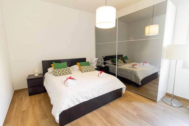 Entire apartment, Canalchiaro Suite, 6 guests in Modena, Modena Province
