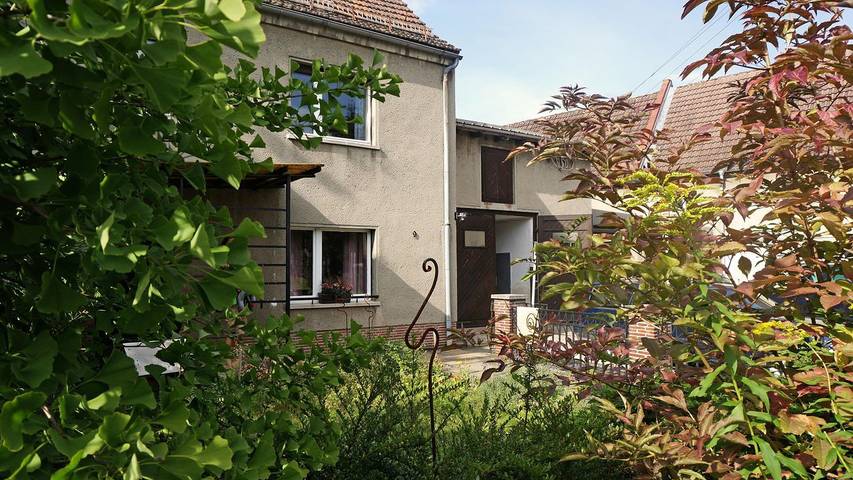 Ferienhaus für 10 Personen, mit Garten in Saale-Unstrut