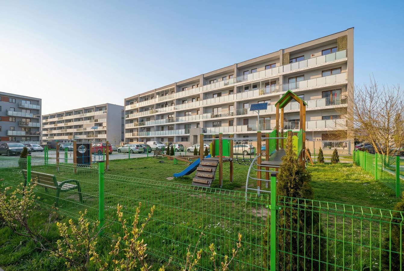 Apartamento entero, Jasielska 11 Poznań | Beige and Green Apartment with Parking and Bathtub in Poznań, Gran Polonia (región histórica)