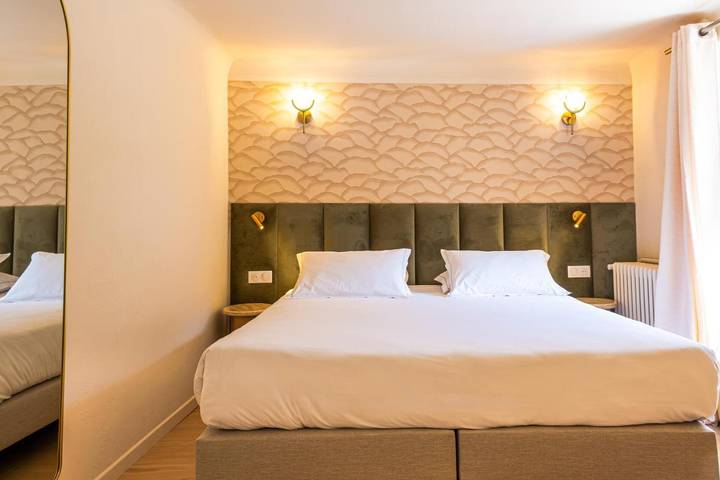 Hôtel pour 2 personnes, avec Terrasse et Jardin à La Bastide - 4
