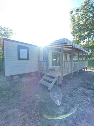 Maison d’hôte pour 10 personnes, avec Jacuzzi et Terrasse ainsi que Jardin et Bassin pour enfant dans les Landes - 3
