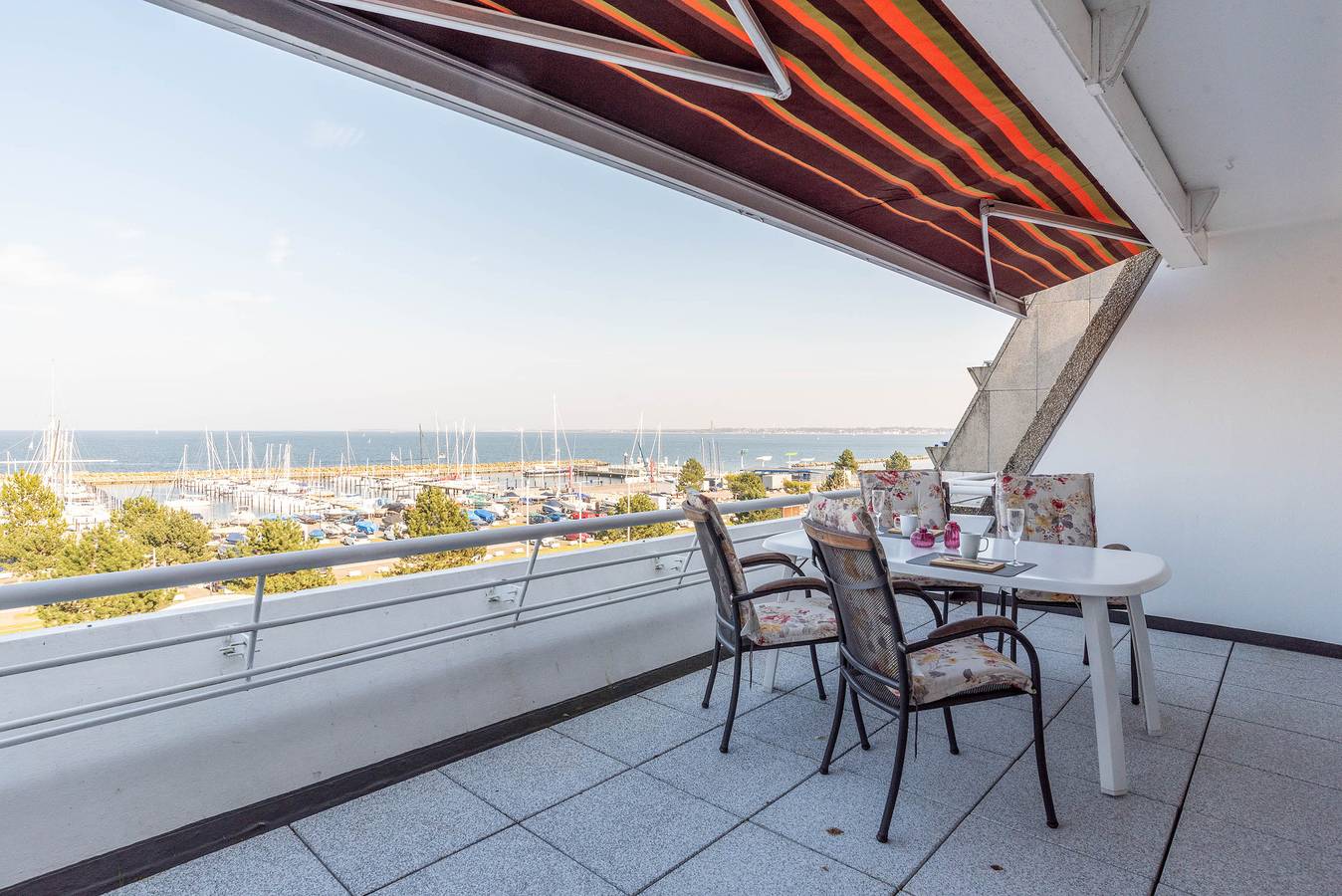 Ganze Ferienwohnung, Panorama 159 in Kieler Förde, Kiel