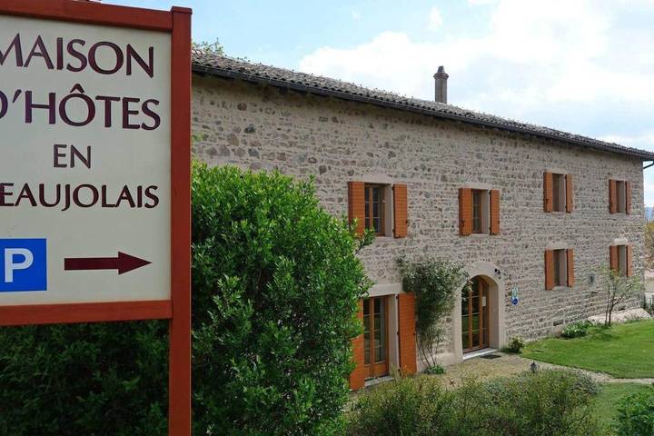 Chambre d’hôte pour 3 personnes, avec terrasse et jardin à Villié-Morgon - 4