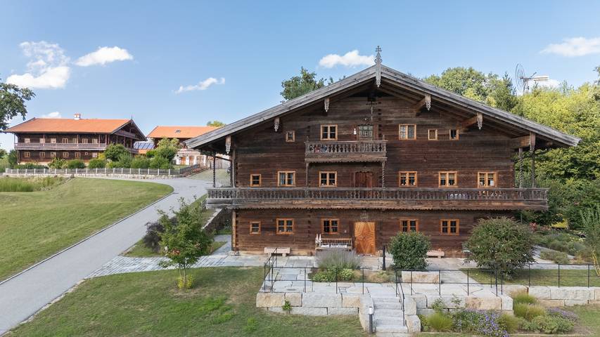 Appartement entier, Appartement 2 avec grand balcon et Wi-Fi in Haarbach, Bavière Orientale