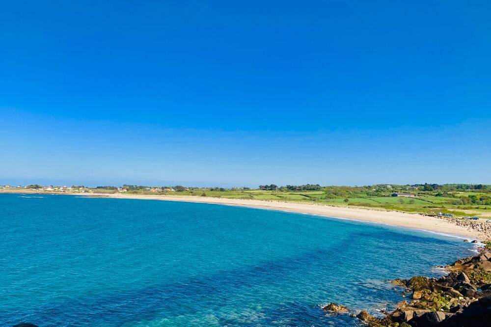 Ganze Wohnung, Relaxation area 300m from Cap Levi beach La Mondree Fermanville in Fermanville, Cherbourg und Umgebung