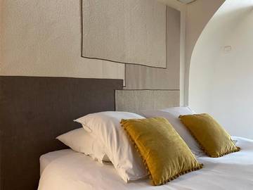 Hôtel pour 2 personnes, avec jardin et terrasse, animaux acceptés à Venelles