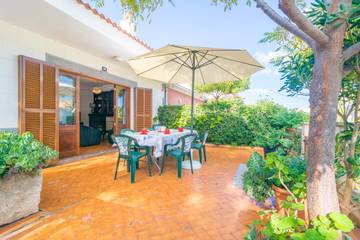 Villa in Santa Margalida, North Majorca für 9 
