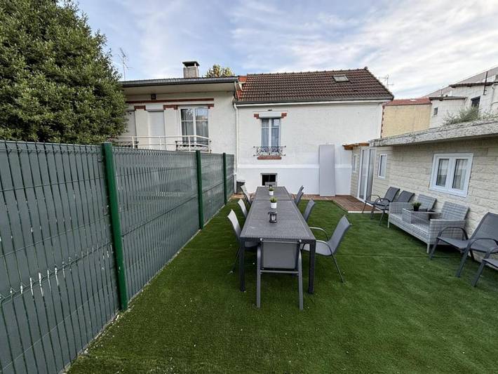 Location de vacances pour 50 personnes, avec jardin à Bagneux - 4