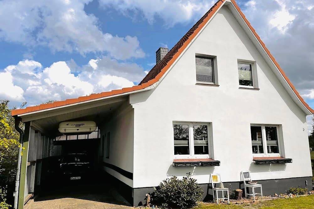 „Villa Kulla“ \ngemütliches Ferienhaus im Naturpark Westensee in Groß Vollstedt, Naturpark Westensee