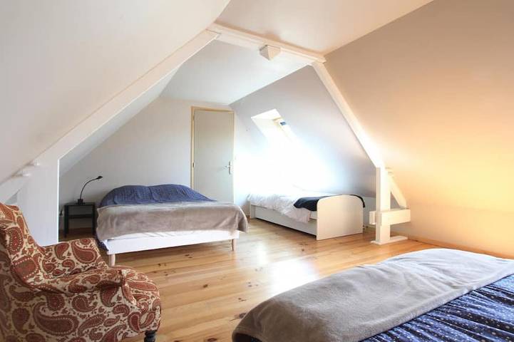 Gîte pour 14 personnes, avec jardin à Saint-Germain-sur-Ay - 2
