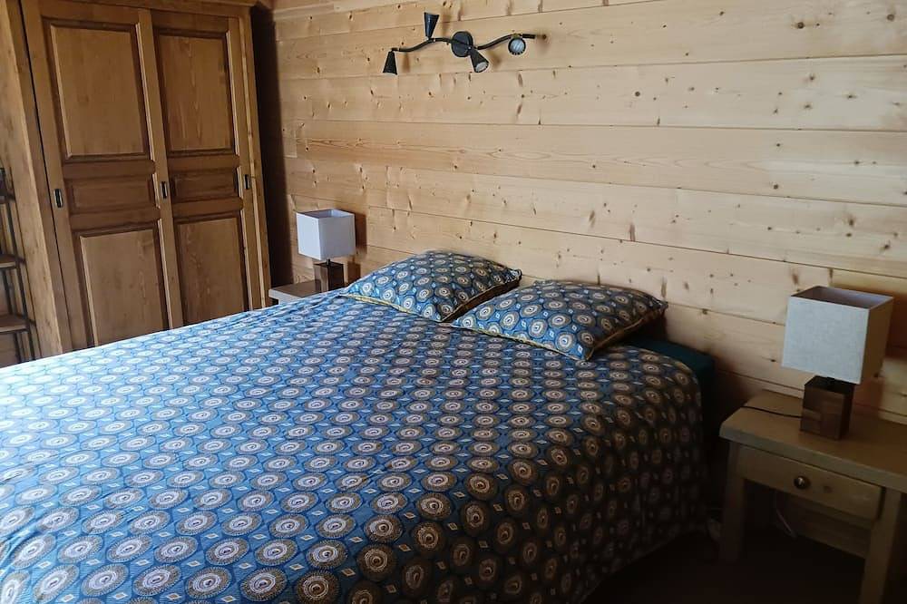 Les 7 Coeurs, cosy chalet in Val Foncine in Foncine-le-Haut, Parc naturel régional du Haut-Jura