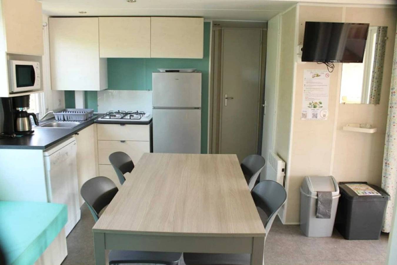 Camping 4 étoiles - Parc aquatique - ccbedce in Challans, Vallée de la Loire