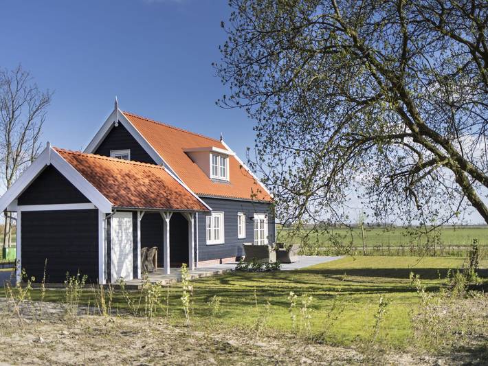 Ferienhaus für 6 Personen, mit Terrasse und Garten in Kamperland