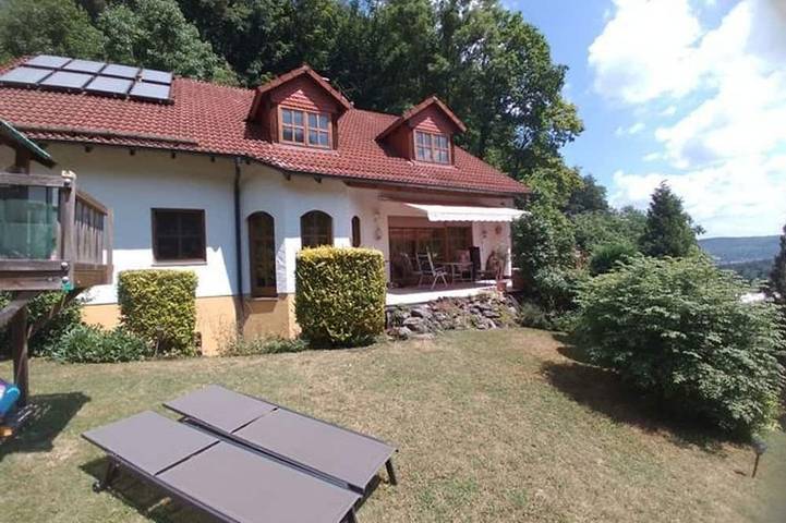 Ferienwohnung für 4 Personen, mit Terrasse und Sauna sowie Garten - 1