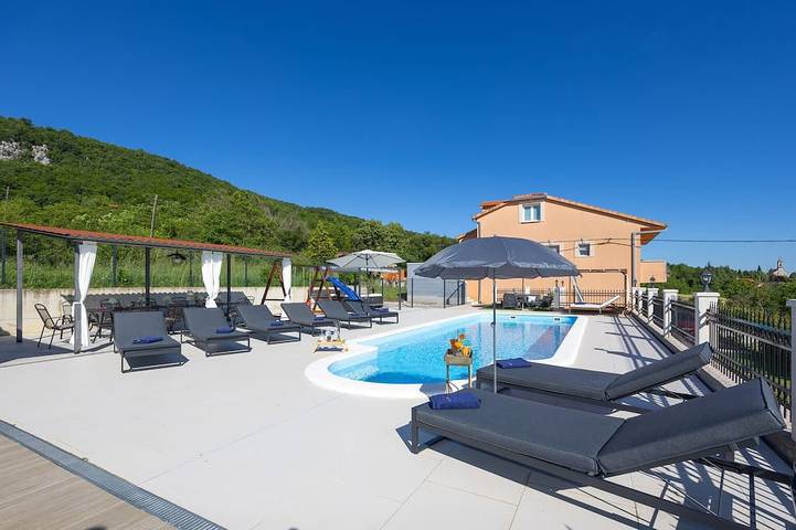 Ferienhaus für 12 Personen, mit Whirlpool - 1