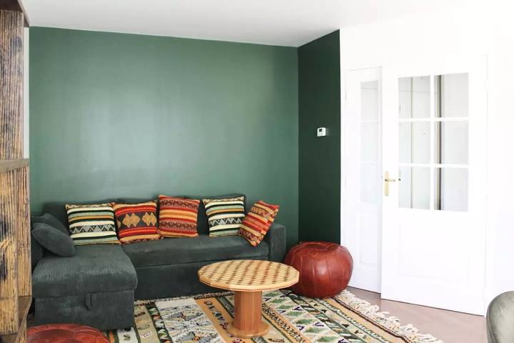 Gîte pour 4 personnes, avec balcon dans La Plaine Saint-Denis