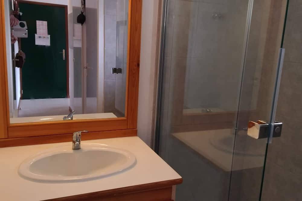 Entire apartment, Chalet apartment in Valfréjus, Modane