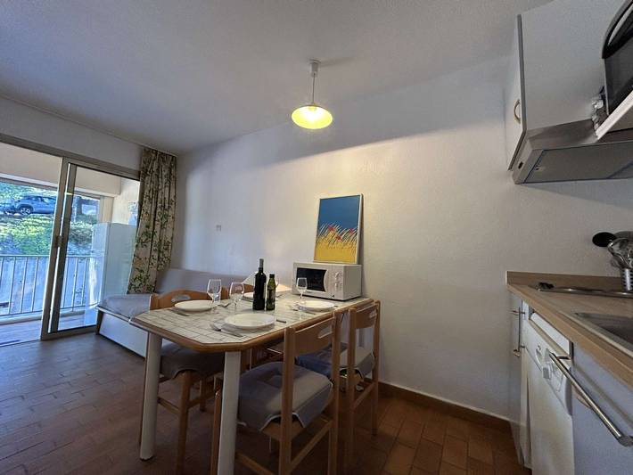 Apartamento entero, Apartamento 2 habitaciones con cabina - 4 pers. - Sanary-sur-Mer in Sanary-sur-Mer, Costa mediterránea (Francia)