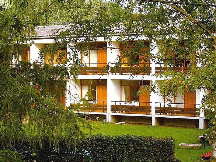 Ferienhaus für 4 Personen, mit Balkon und Terrasse sowie Garten