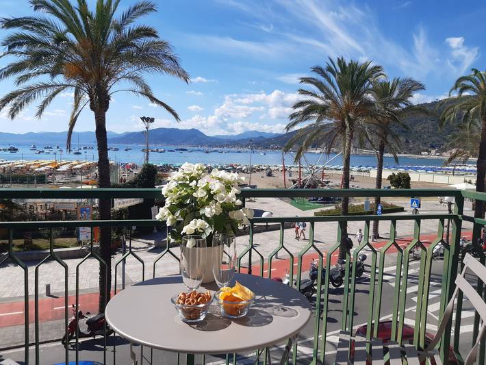 Ferienwohnung für 4 Personen, mit Balkon in Sestri Levante