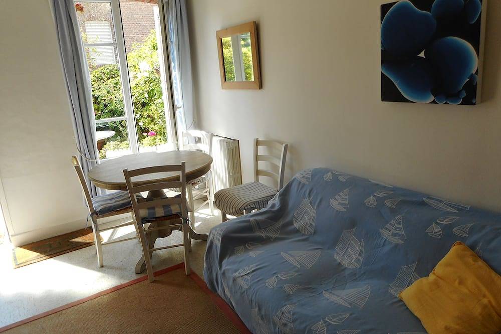 Charmantes Fischerhaus in Südlage, ruhig und sonnig in Étretat, Le Havre und Umgebung