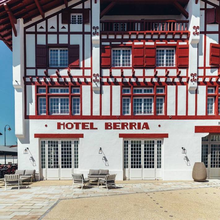 Hôtel pour 2 personnes, avec Terrasse à Hasparren